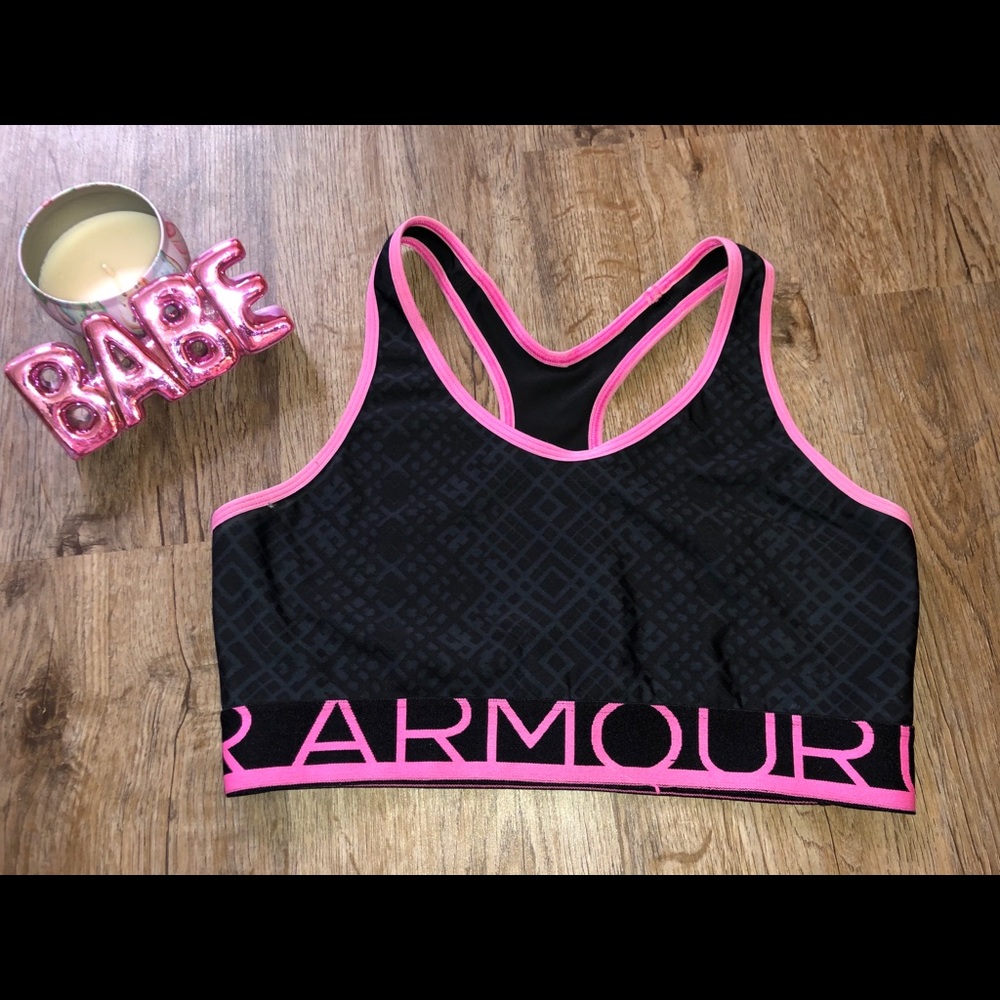 UA sports bra